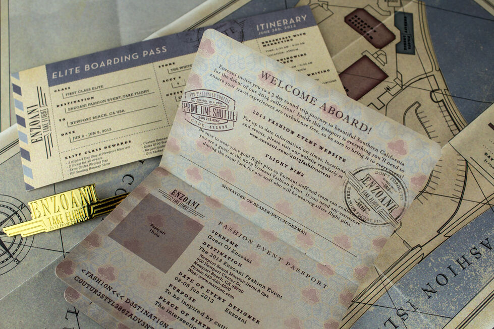 2013 Enzoani invitation documents